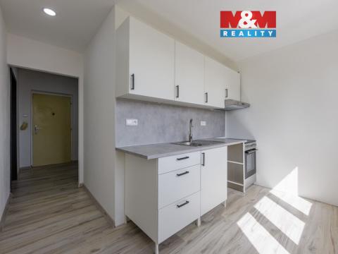 Pronájem bytu 1+1, Horní Slavkov, Poštovní, 35 m2