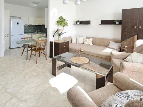 Pronájem bytu 1+kk, Praha, Věštínská, 36 m2