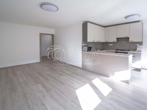 Pronájem bytu 3+1, Neratovice, Dr. E. Beneše, 68 m2