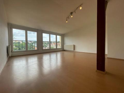 Pronájem atypického bytu, Praha - Nusle, Křesomyslova, 27 m2
