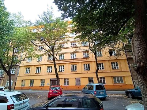 Prodej bytu 2+1, Praha - Žižkov, Žerotínova, 60 m2