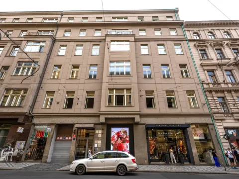 Prodej bytu 2+kk, Praha - Nové Město, Spálená, 63 m2