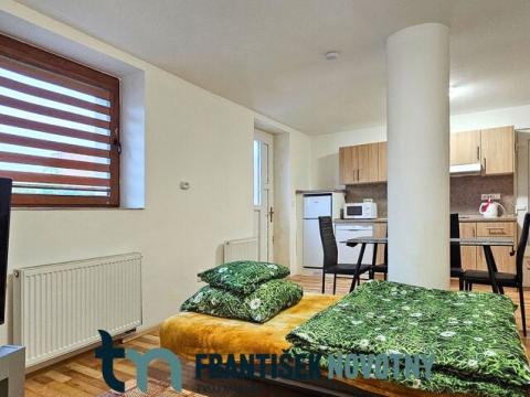 Pronájem bytu 1+kk, Olbramovice, 35 m2