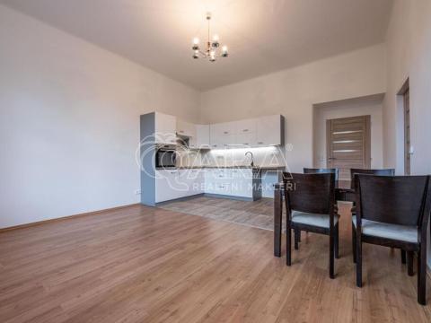 Pronájem bytu 4+kk, Praha - Holešovice, Varhulíkové, 91 m2