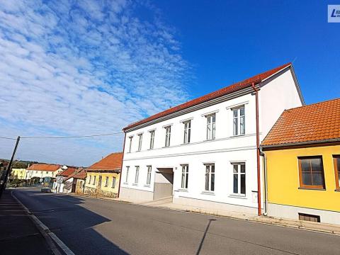 Pronájem bytu 1+1, Lochovice, 32 m2