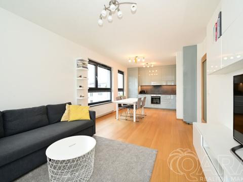 Pronájem bytu 3+kk, Praha - Malešice, Azzoniho, 80 m2