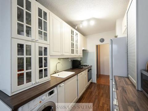 Prodej bytu 3+1, Praha - Petrovice, Frostova, 71 m2