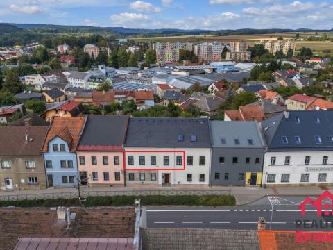 Prodej bytu 3+kk, Lanškroun - Žichlínské Předměstí, Dobrovského, 83 m2