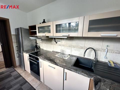 Pronájem bytu 2+1, Humpolec, Kamarytova, 59 m2