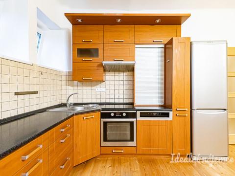 Pronájem bytu 2+kk, Praha - Nusle, U družstva Život, 59 m2