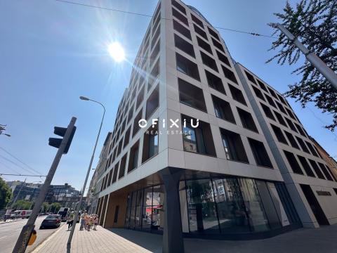 Pronájem obchodního prostoru, Brno, Slovákova, 101 m2