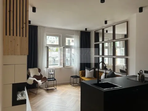 Prodej bytu 2+kk, Karlovy Vary, Sadová, 49 m2