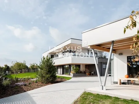 Prodej vily, Vysoký Újezd, Za Hospodou, 341 m2