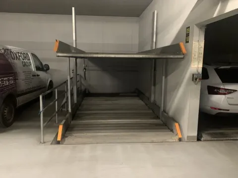 Pronájem garáže, Praha - Vršovice, Rostovská, 15 m2