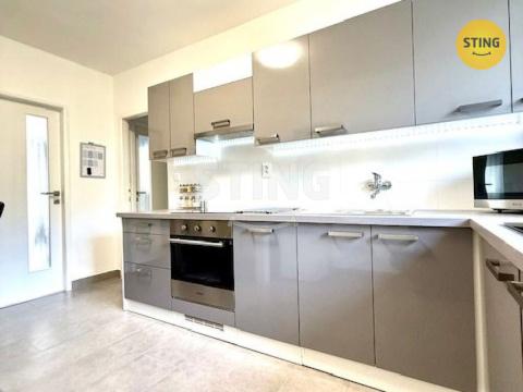 Prodej bytu 2+1, Hodonín, Křičkova, 66 m2