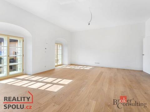 Prodej bytu 2+kk, Jince, Slavíkova, 86 m2