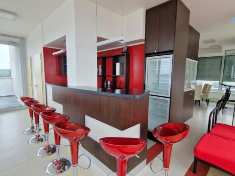 Pronájem obchodního prostoru, Brno - Lesná, Majdalenky, 214 m2