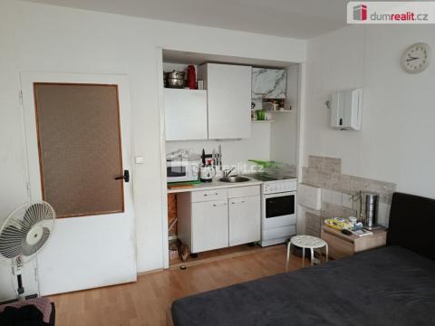 Pronájem bytu 1+1, Praha - Krč, Hurbanova, 40 m2