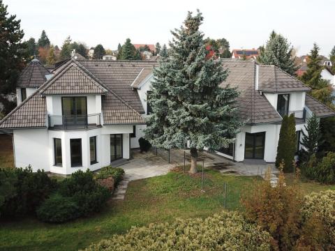Prodej rodinného domu, Šestajovice, Ve Vilkách, 230 m2