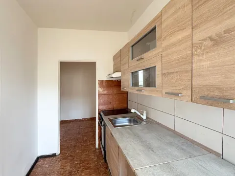 Pronájem bytu 2+1, Chomutov, Jirkovská, 62 m2