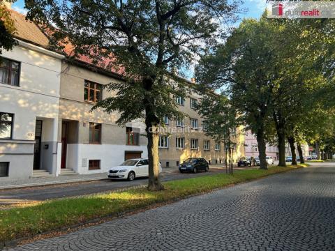 Prodej bytu 3+1, Poděbrady - Poděbrady II, Dr. Beneše, 65 m2