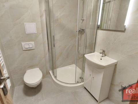Prodej bytu 1+kk, Nupaky, Nupacká, 38 m2