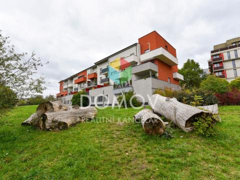 Pronájem bytu 2+kk, Beroun, U Židovského hřbitova, 40 m2