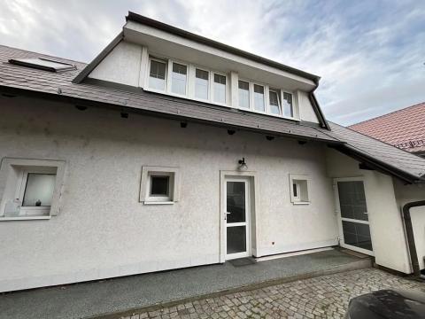 Pronájem bytu 2+1, Ledce, 90 m2