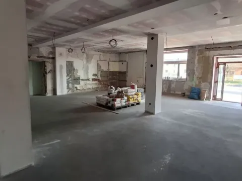 Pronájem obchodního prostoru, Olomouc, Chválkovická, 85 m2