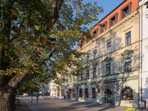 Pronájem kanceláře, Uherské Hradiště, Masarykovo náměstí, 19 m2
