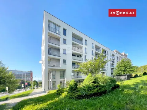 Pronájem bytu 2+kk, Zlín, Březnická, 47 m2