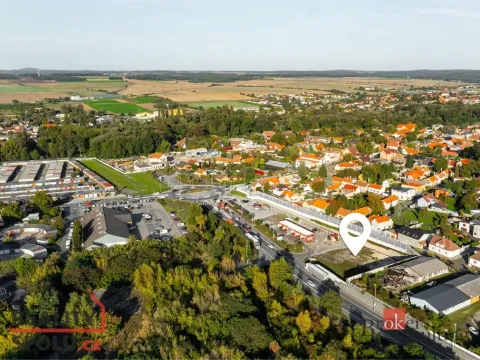 Pronájem komerčního pozemku, Mělník, 1708 m2