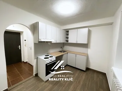 Pronájem bytu 1+1, Ostrava, Čujkovova, 35 m2