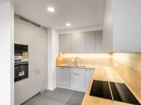 Prodej bytu 3+kk, Praha, Na Jarově, 79 m2
