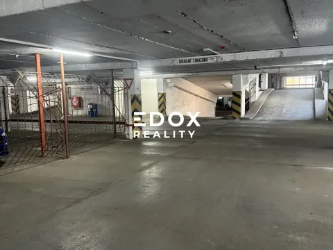 Prodej garáže, Praha - Střížkov, Lovosická, 18 m2