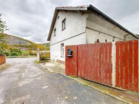 Prodej rodinného domu, Dobkovice, 250 m2