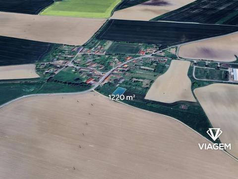 Prodej podílu pole, Starý Petřín, 610 m2