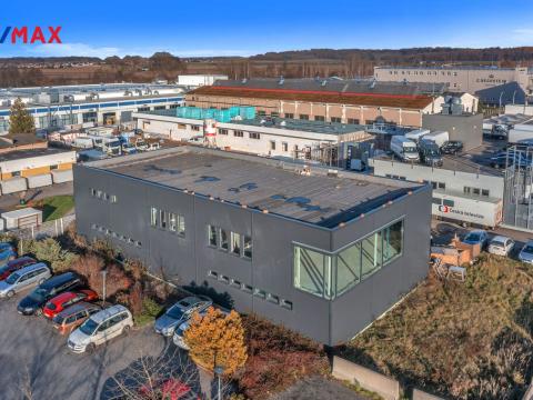 Prodej obchodního prostoru, Hradec Králové - Slezské Předměstí, Bratří Štefanů, 876 m2