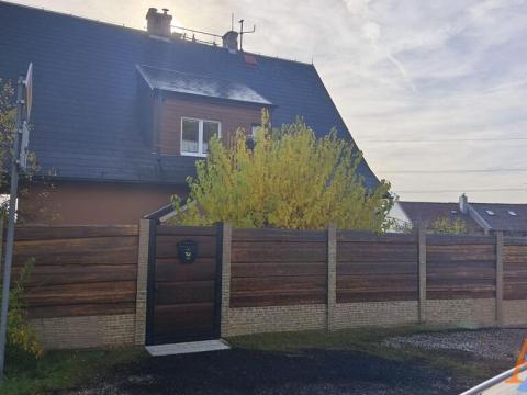 Pronájem bytu 3+1, Chomutov, Dobrovského, 80 m2