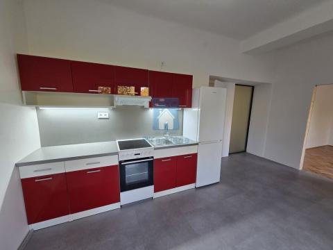 Pronájem bytu 2+kk, Plzeň, Slovanská, 56 m2