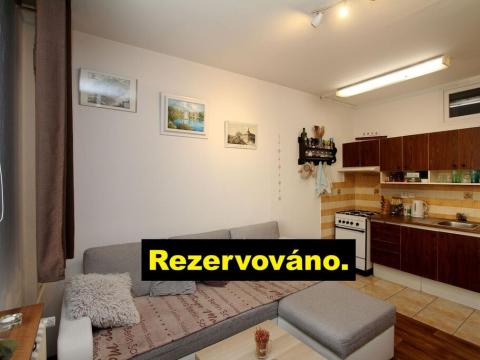 Prodej bytu 2+kk, Cihelna, Kunětická, 42 m2