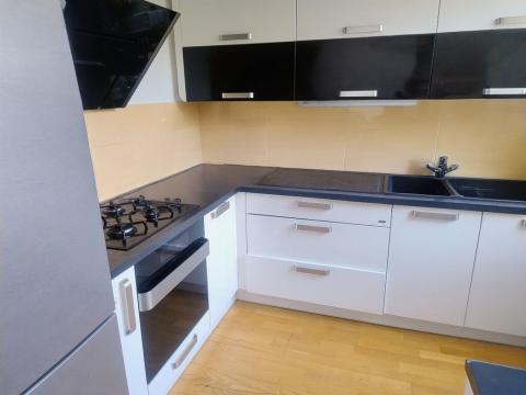 Prodej bytu 3+1, Praha - Kobylisy, Paláskova, 65 m2