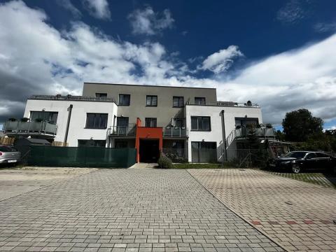 Pronájem bytu 2+kk, Hluboká nad Vltavou, Selská pole, 50 m2