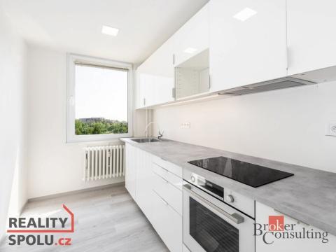 Pronájem bytu 3+1, Praha - Troja, Glowackého, 76 m2