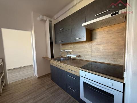 Pronájem bytu 4+1, Chomutov, Na Příkopech, 85 m2