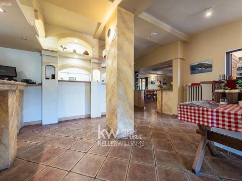 Pronájem restaurace, Psáry, Pražská, 110 m2