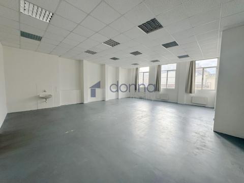 Pronájem kanceláře, Praha, U průhonu, 81 m2