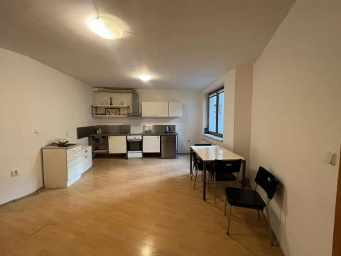 Pronájem bytu 2+kk, Praha - Nusle, Mojmírova, 50 m2