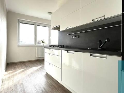 Pronájem bytu 3+1, Kroměříž, Havlíčkova, 82 m2