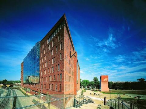 Pronájem kanceláře, Praha - Karlín, Karolinská, 1539 m2